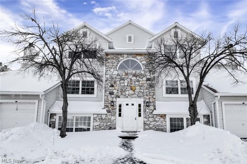 a-2-28180 Detroit Rd, Westlake, OH, 44145-2123 | Card Image