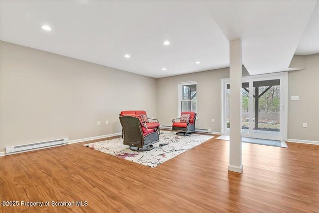 Bonus Room | Image 40