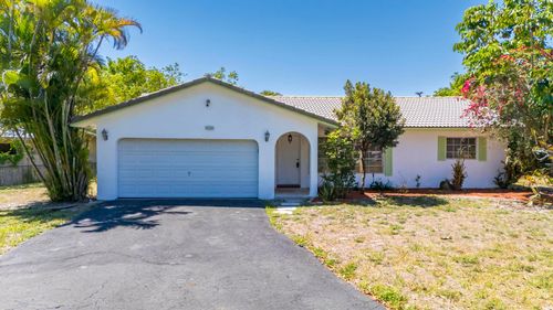 4250 Nw 107th Ave, Coral Springs, FL, 33065-7757 | Card Image