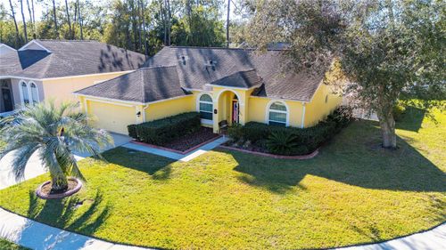 5215 New Brittany Ln, ZEPHYRHILLS, FL, 33541-9139 | Card Image