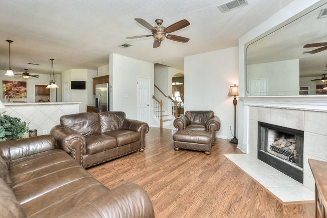 Family Room | Image 10