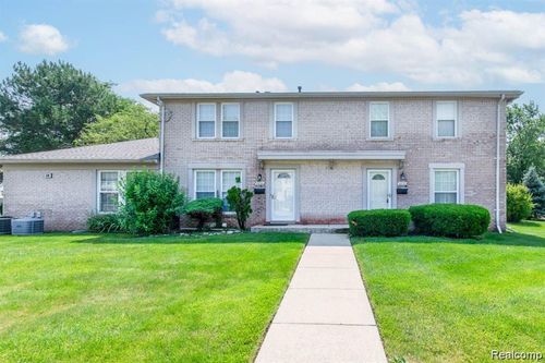 6832 New Providence Way, Canton, MI, 48187-2506 | Card Image