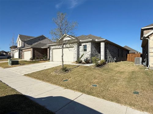 904 Rosemary Hill Dr, Mckinney, TX, 75071-0274 | Card Image