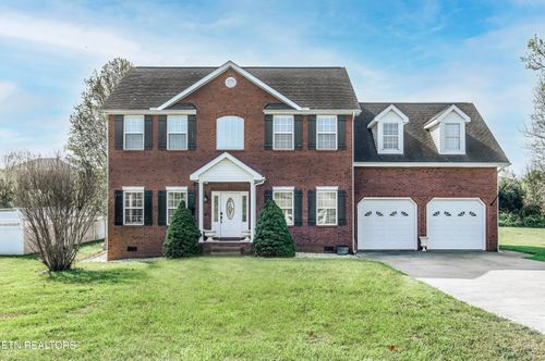 425 Winners Cir, Seymour, TN, 37865-5986 | Card Image