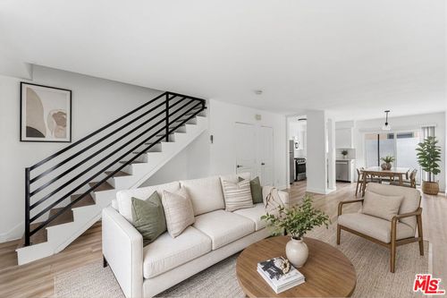 3-825 S Detroit St, Los Angeles, CA, 90036-5796 | Card Image