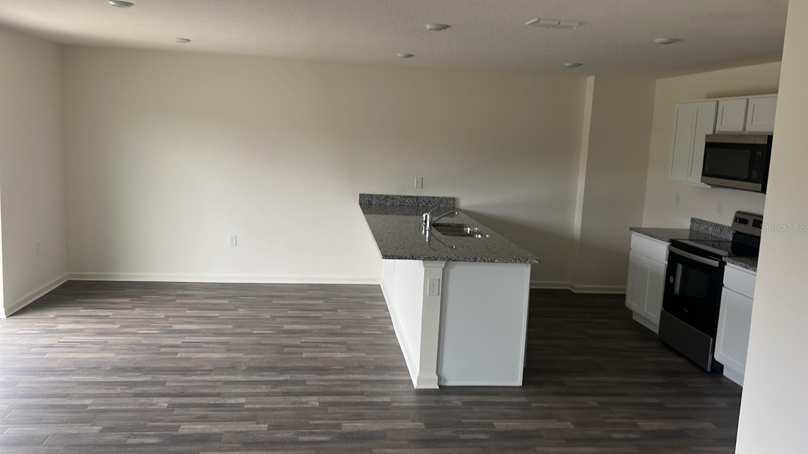 Residential Lease in SUMTERVILLE 5