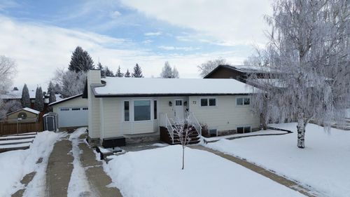 72 Mclean St, Red Deer, AB, T4R1T7 | Card Image
