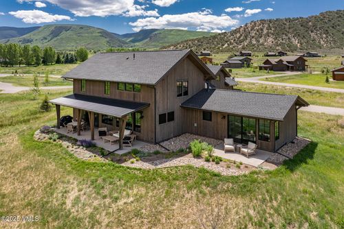 687 Hunters View Ln, Eagle, CO, 81631 | Card Image