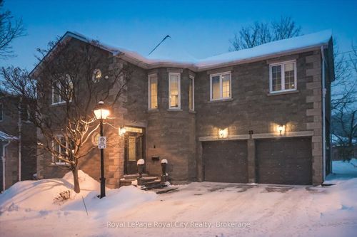 11-25 Manor Park Cres, Guelph, ON, N1G1A2 | Card Image