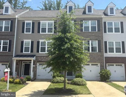 5025 Forest Pines Dr, UPPER MARLBORO, MD, 20772-2689 | Card Image