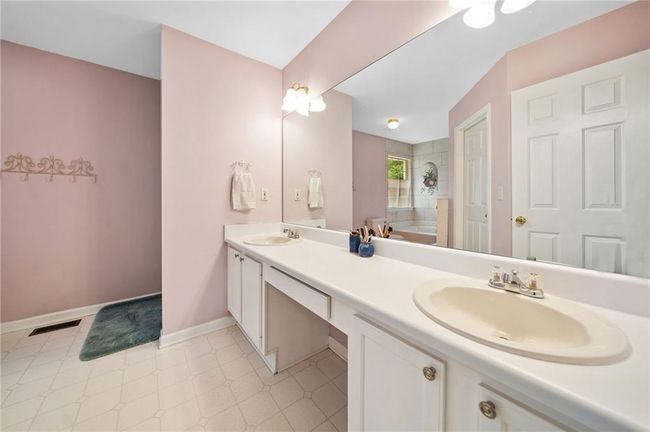 6355 Autumn View Pt Nw, House other with 4 bedrooms, 3 bathrooms and null parking in Acworth GA | Image 10