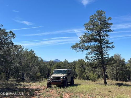 5 Beer Drowings Rd, Ash Fork, AZ, 86320 | Card Image