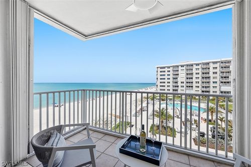 apt-416-3443 Gulf Shore Blvd N, NAPLES, FL, 34103-0606 | Card Image