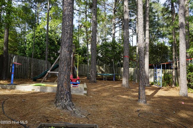 2 Prichard Ln, House other with 3 bedrooms, 2 bathrooms and 2 parking in Pinehurst NC | Image 4