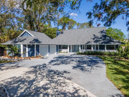 4202 Deepwater Ln, TAMPA, FL, 33615-5618 | Card Image