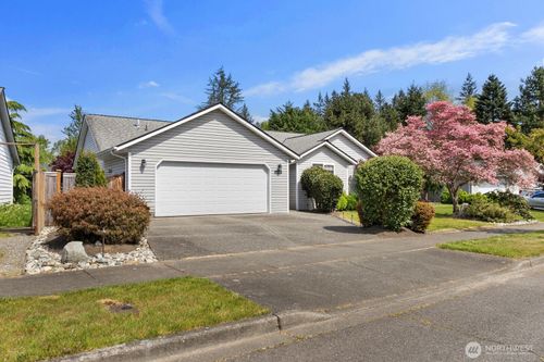 4825 199th St Ne, Arlington, WA, 98223-6364 | Card Image