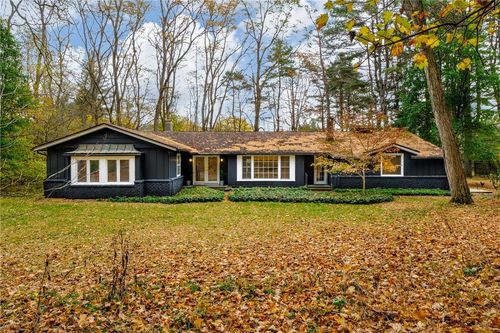 83 Lake St, Cooperstown, NY, 13326-1038 | Card Image