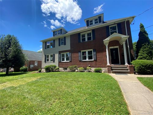 1-9 Nassau Rd, Glen Cove, NY, 11542-2213 | Card Image