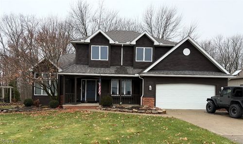 760 Jeanette St, Brunswick, OH, 44212-2074 | Card Image