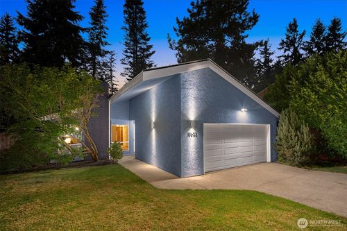 13603 88th Pl Ne, Kirkland, WA, 98034-1710 | Card Image