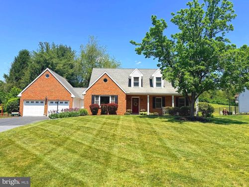 10 Stoudt Rd, HUMMELSTOWN, PA, 17036-9535 | Card Image