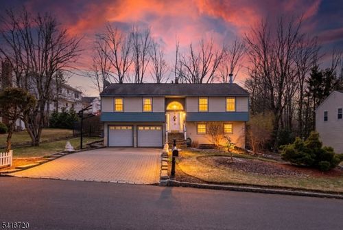 4 Shelley Ct, Sparta, NJ, 07871-2530 | Card Image