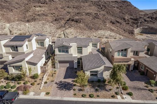 30 Hilltop Crest St, Henderson, NV, 89011-3167 | Card Image