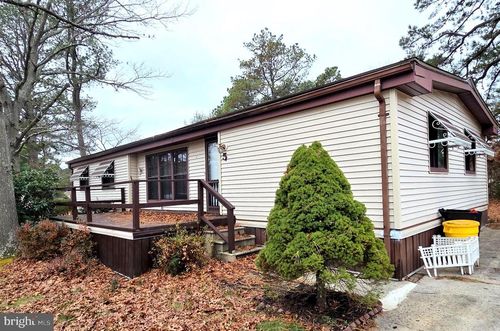 5 Susan Dr, Barnegat, NJ, 08005-1907 | Card Image