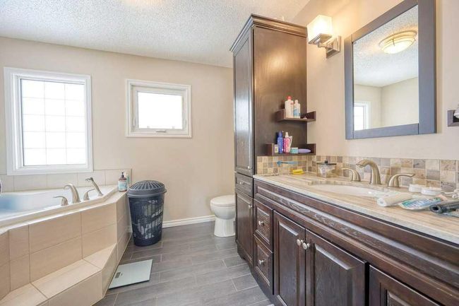 27 Atlanta Crescent Se, House other with 4 bedrooms, 4 bathrooms and 7 parking in Calgary AB | Image 13