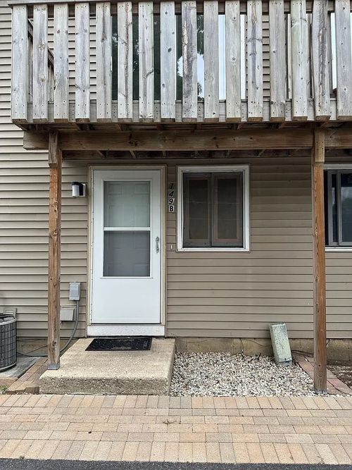 apt-b-149 Forest Ave, Fox Lake, IL, 60020-1363 | Card Image