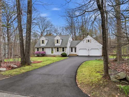 292 Cedar St, Sturbridge, MA, 01518-1014 | Card Image