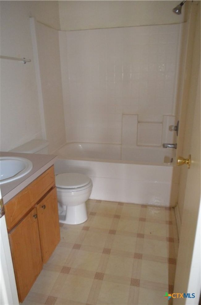 4504 Mattie Dr, Townhouse with 0 bedrooms, 0 bathrooms and null parking in Killeen TX | Image 6