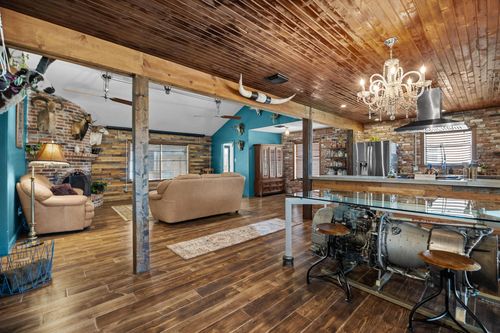 2713 Crane Dr, Pearland, TX, 77581-5635 | Card Image