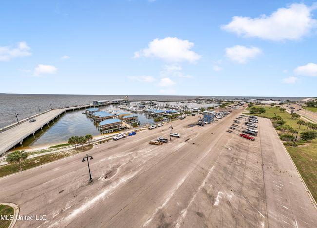 240EBeachBlvd-111 | Image 46