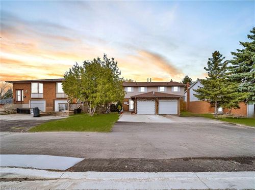 1234 Ottawa St S, Kitchener, ON, N2E1L8 | Card Image