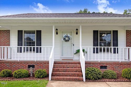 1860 Little Divine Rd, Selma, NC, 27576-8739 | Card Image