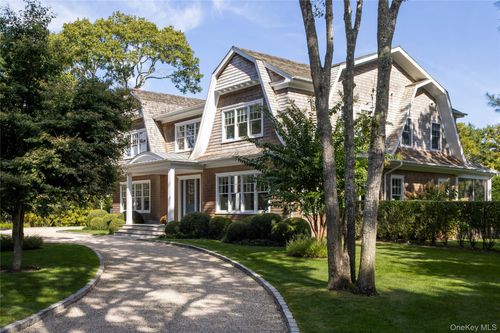 100 Griffing Ave, Westhampton Beach, NY, 11978-2306 | Card Image