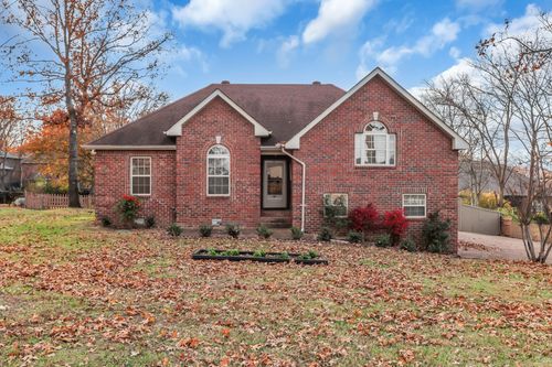 131 Lane Dr, Mount Juliet, TN, 37122-8305 | Card Image