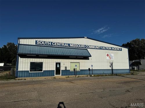 1716 S Broadway St, Poplar Bluff, MO, 63901-7206 | Card Image