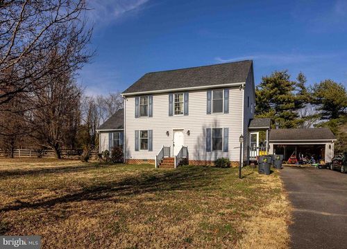 139 Wakefield St, Montross, VA, 22520-2761 | Card Image
