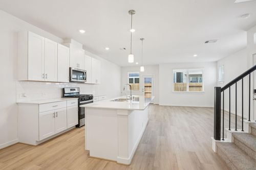 1115 Cedar St, Fresno, TX, 77545 | Card Image