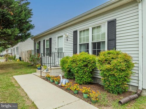 11 9th St, RIDGELY, MD, 21660-1927 | Card Image