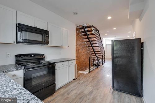 2341 N Camac St, PHILADELPHIA, PA, 19133-1016 | Card Image