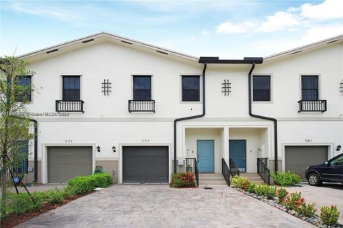 777 Sw 11th St, Florida City, FL, 33034-4890 | Card Image