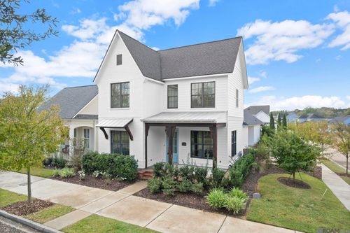 1222 Americana Blvd, Zachary, LA, 70791-7837 | Card Image