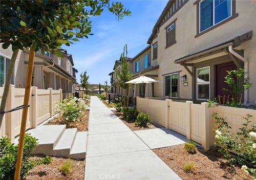 32331 Tannat Dr, Temecula, CA, 92591-0385 | Card Image