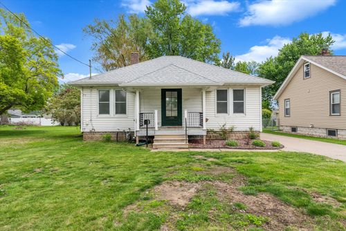 2423 29th St, Rock Island, IL, 61201-5029 | Card Image
