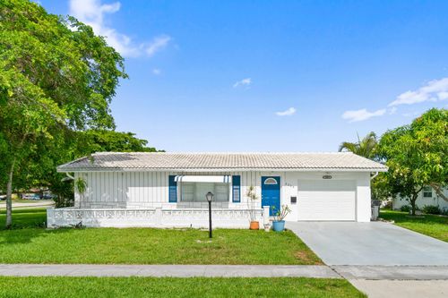 2203 Campanelli Blvd, Boynton Beach, FL, 33426-6626 | Card Image