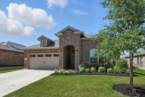 520 Doe Creek Trl, Glenn Heights, TX, 75154-8951 | Card Image
