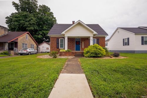 120 N Cale St, Poseyville, IN, 47633-9002 | Card Image